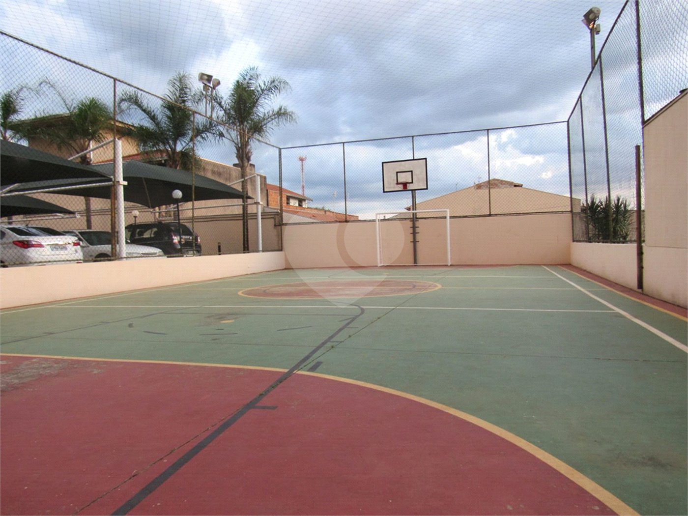 Apartamento no Condomínio Residencial Hadad.