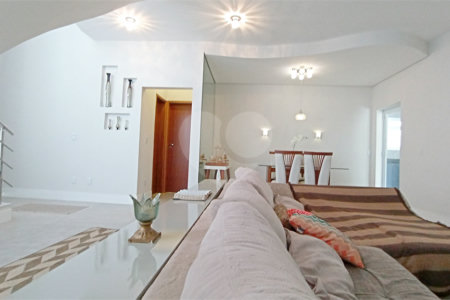 Casa à venda com 3 suítes no condomínio Vila do Sol, Valinhos - SP