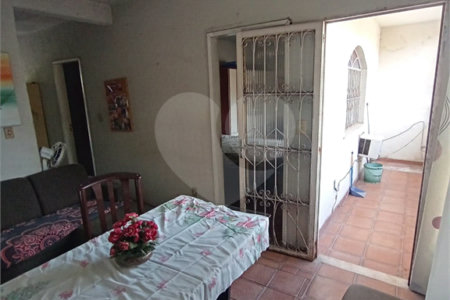 Casa à venda com 4 quartos em Campo Grande, Rio de Janeiro, RJ