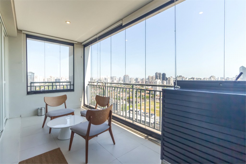 Apartamento à venda com 1 suíte em Brooklin, São Paulo, SP