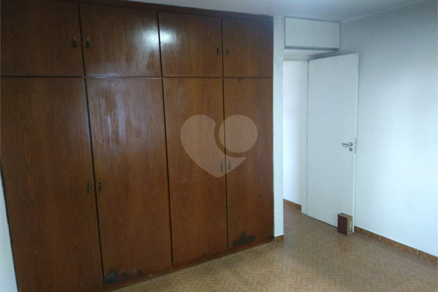 SOBRADO À VENDA 3 QUARTOS 3 VAGAS BOSQUE DA SAÚDE SÃO PAULO