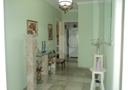 Sobrado à venda com 3 quartos, sendo 1 suíte, em Jaguaré, São Paulo, SP