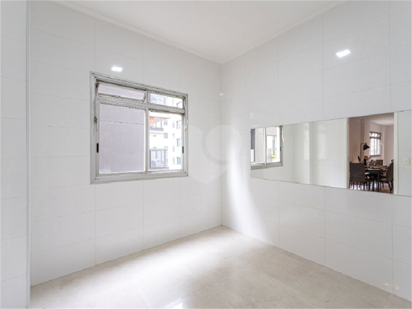 Apartamento à venda com 3 quartos, sendo 1 suíte, em Itaim Bibi, São Paulo, SP