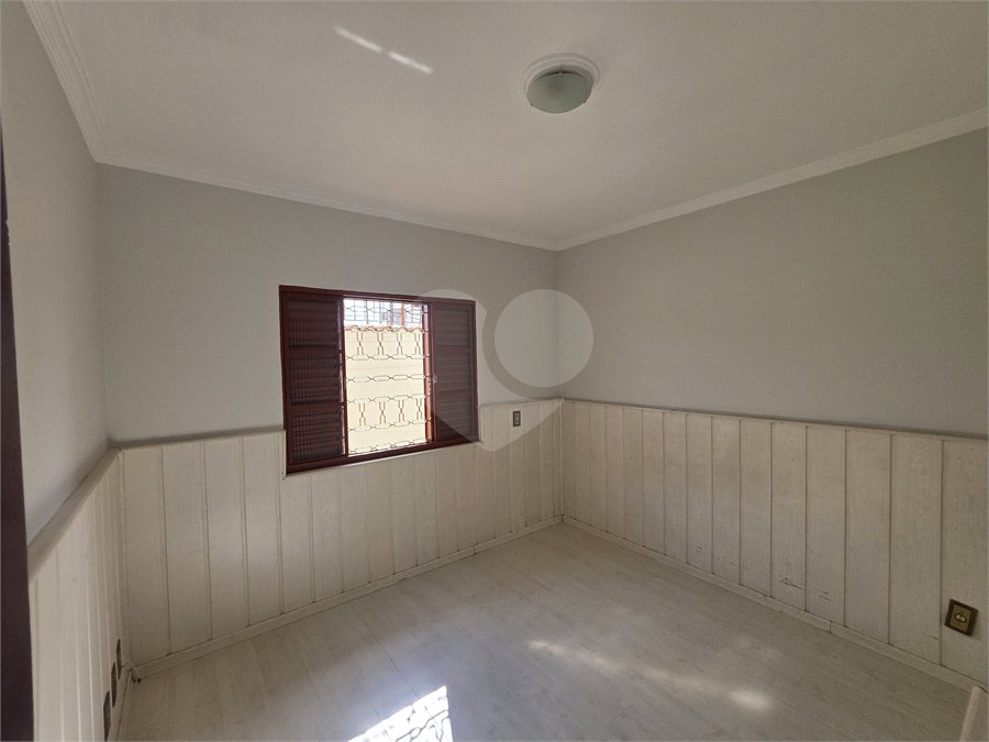 Casa à venda com 4 quartos, sendo 2 suítes,  em Vila Espírito Santo, Sorocaba, SP