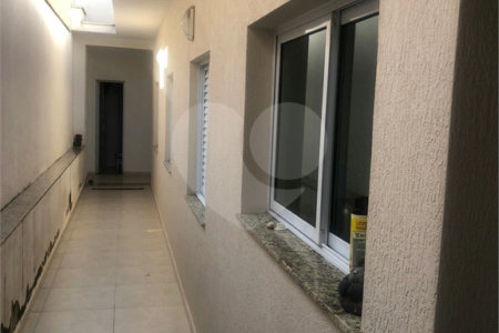 Casa à venda com 4 quartos, sendo 1 suíte, no condomínio Villagio Milano, Sorocaba - SP