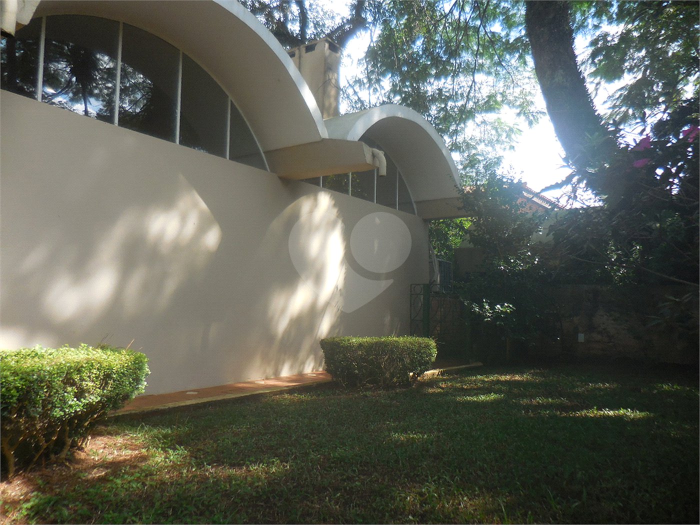 Casa à venda com 4 quartos, sendo 1 suíte,  em Interlagos, São Paulo, SP