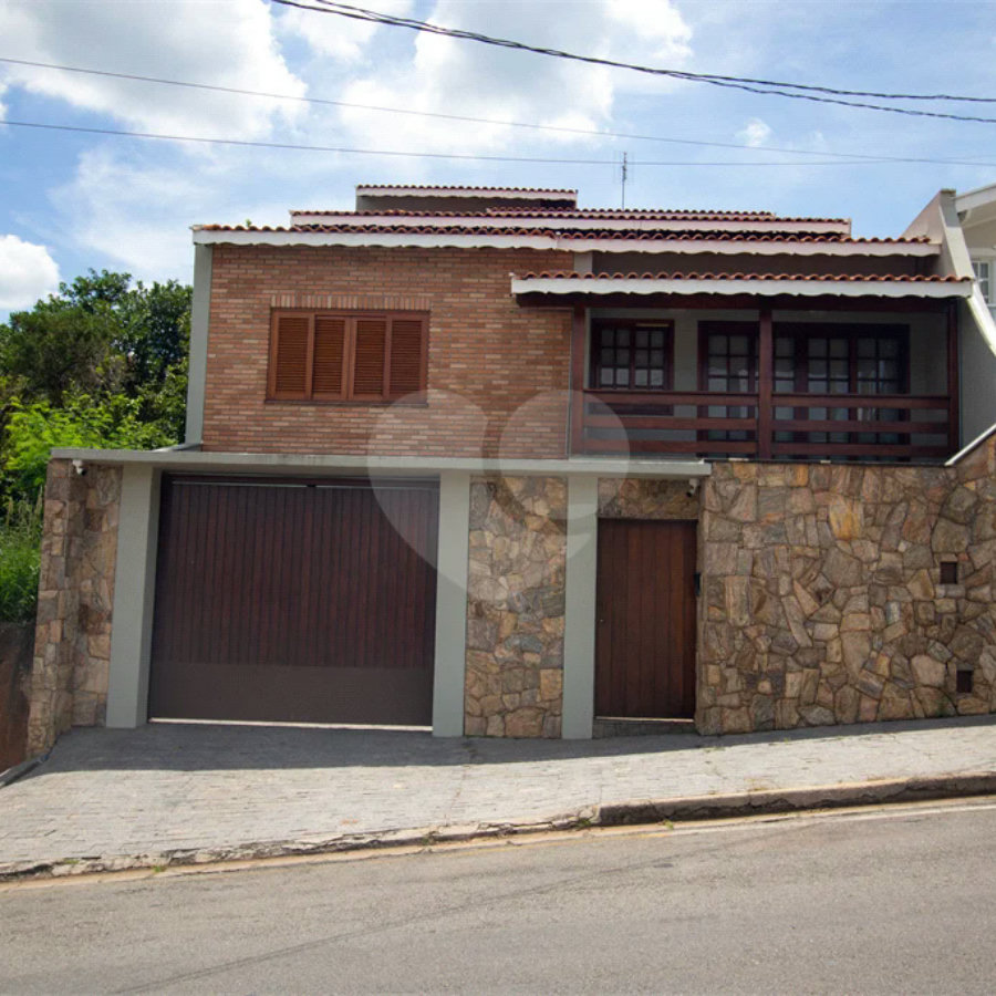 Casa a venda