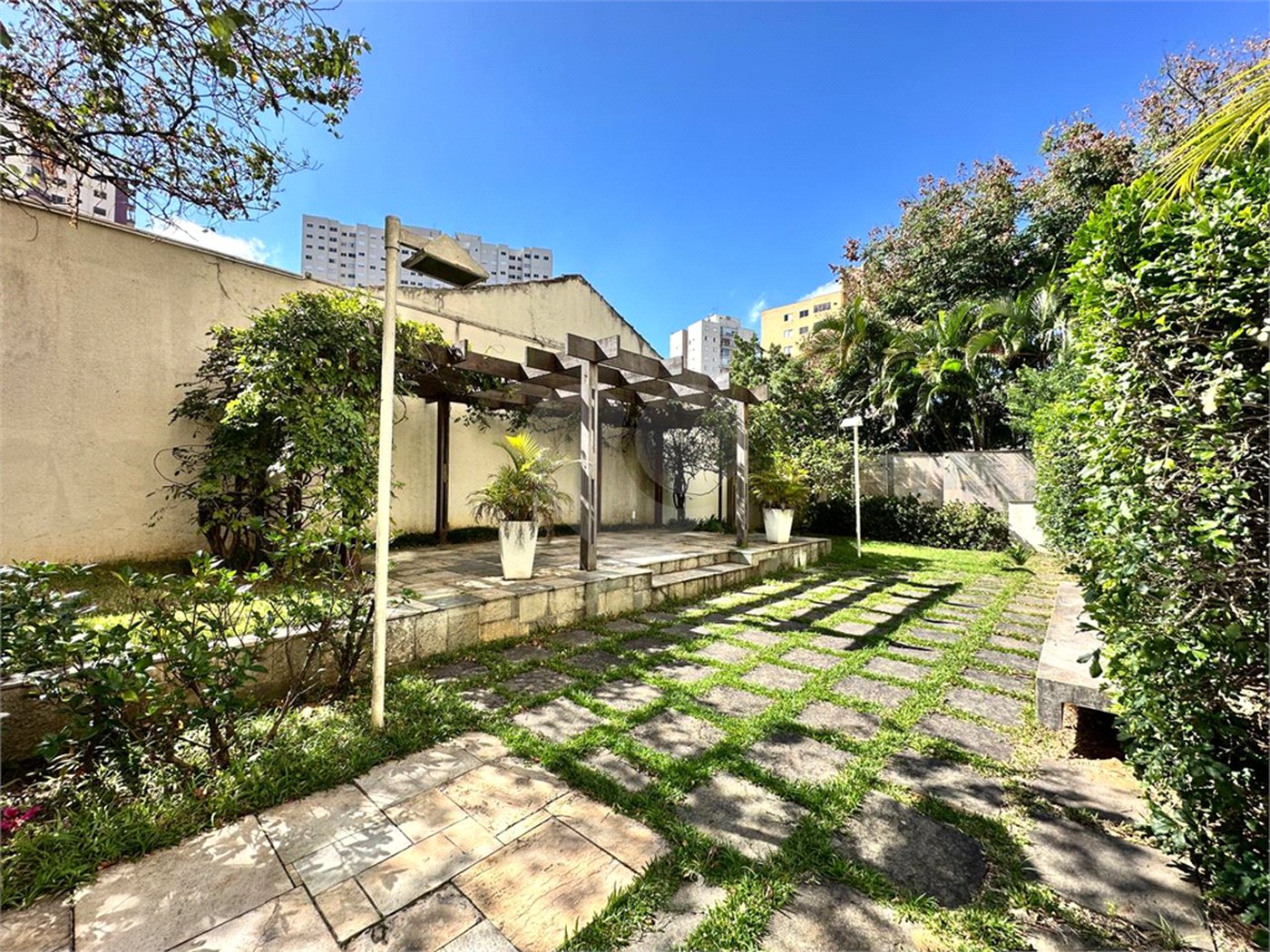 Apartamento à venda com 3 suítes em Santana, São Paulo, SP