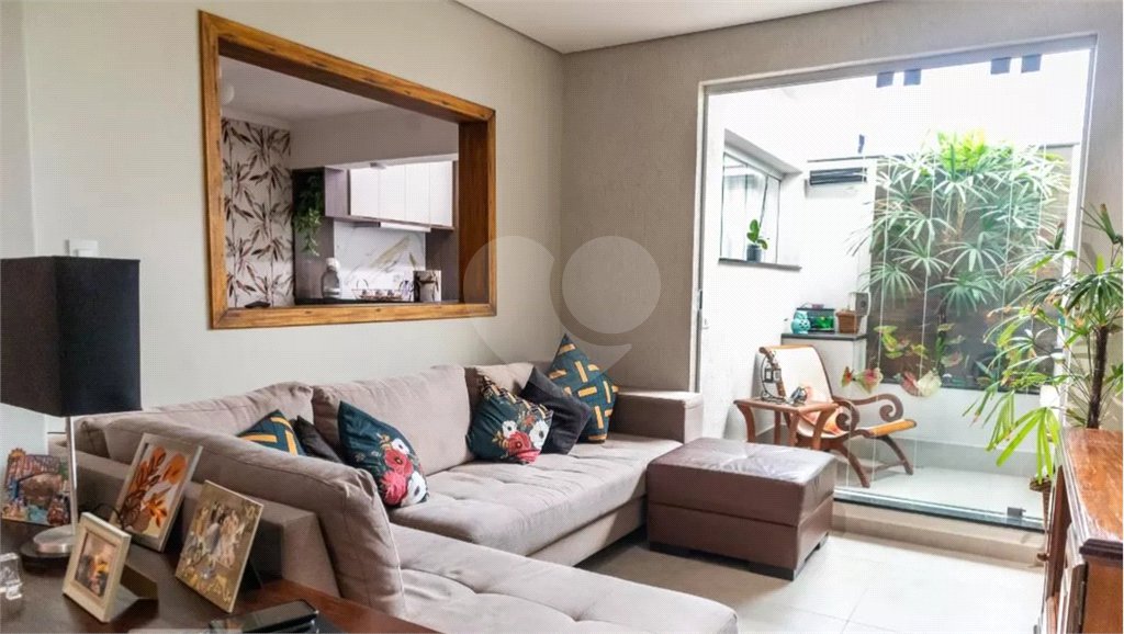 Casa de Vila à venda com 3 quartos, sendo 1 suíte, em Vila Maria Baixa, São Paulo, SP