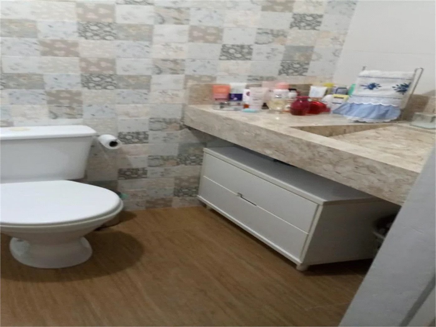 Apartamento à venda com 3 quartos, sendo 2 suítes, em Vila Andrade, São Paulo, SP