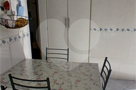Casa à venda com 2 quartos em Conjunto Habitacional Ana Paula, Mogi das Cruzes, SP