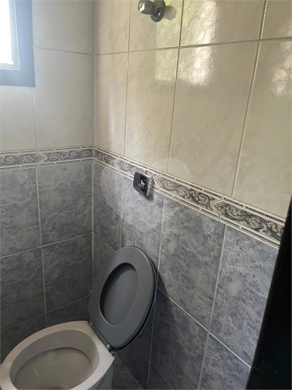 Sala para alugar em Vila Romanópolis, Ferraz de Vasconcelos, SP