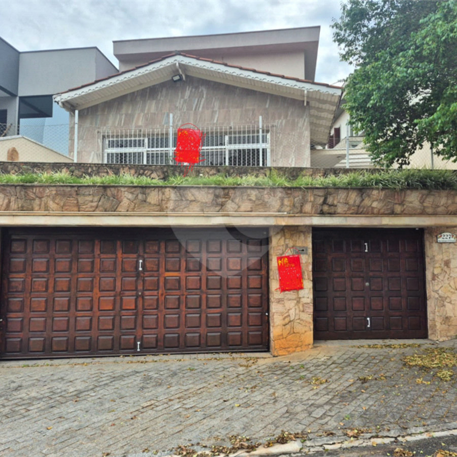 Casa à venda ou para alugar com 3 quartos, sendo 1 suíte, em Parque São Domingos, São Paulo, SP
