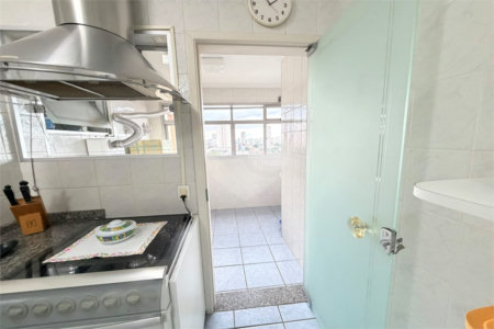 Apartamento à venda com 3 quartos, sendo 1 suíte, em Vila Paulista, São Paulo, SP