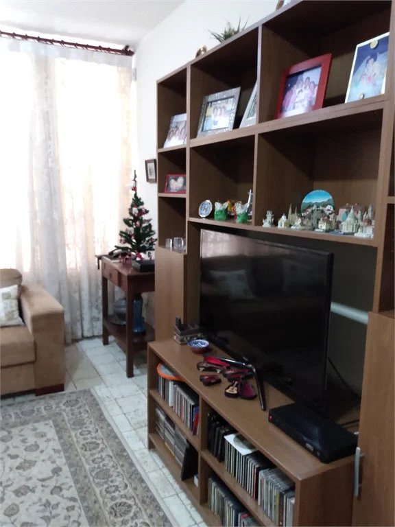Sobrado à venda com 3 quartos em Vila Cordeiro, São Paulo, SP