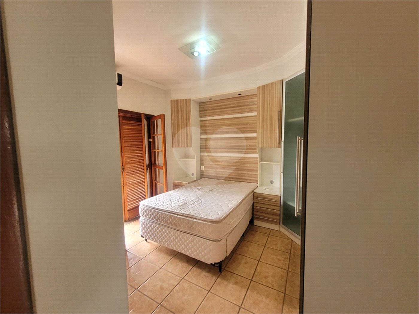 Chácara à venda com 5 quartos, sendo 1 suíte, em Chácara Residencial Paraíso Marriot, Itu, SP