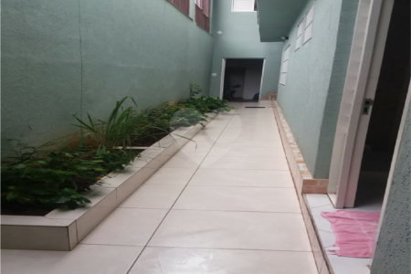 Sobrado à venda com 2 quartos, sendo 1 suíte,  em Jardim Raposo Tavares, São Paulo, SP