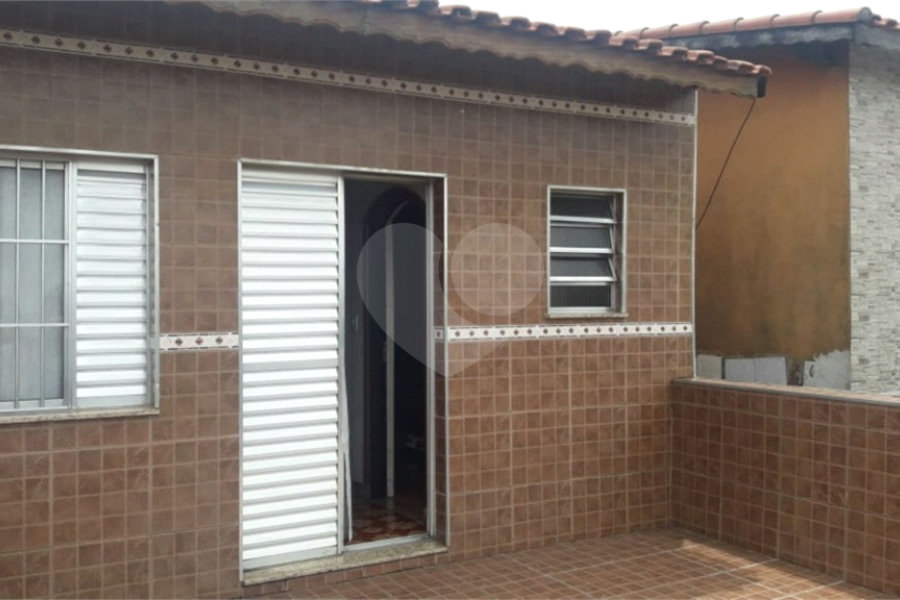Sobrado à venda com 3 quartos, sendo 1 suíte, em Parque Continental I, Guarulhos, SP