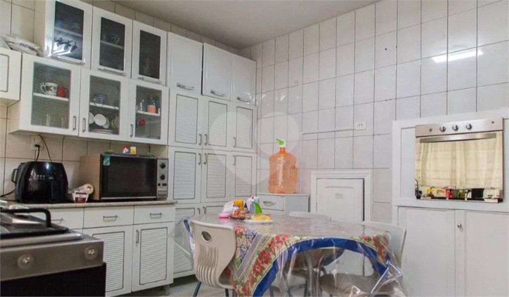 Casa à venda com 3 quartos, sendo 1 suíte,  em Planalto Paulista, São Paulo, SP