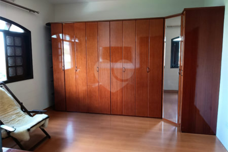 Casa à venda com 3 quartos, sendo 1 suíte, em Chácara Jafet, Mogi das Cruzes, SP