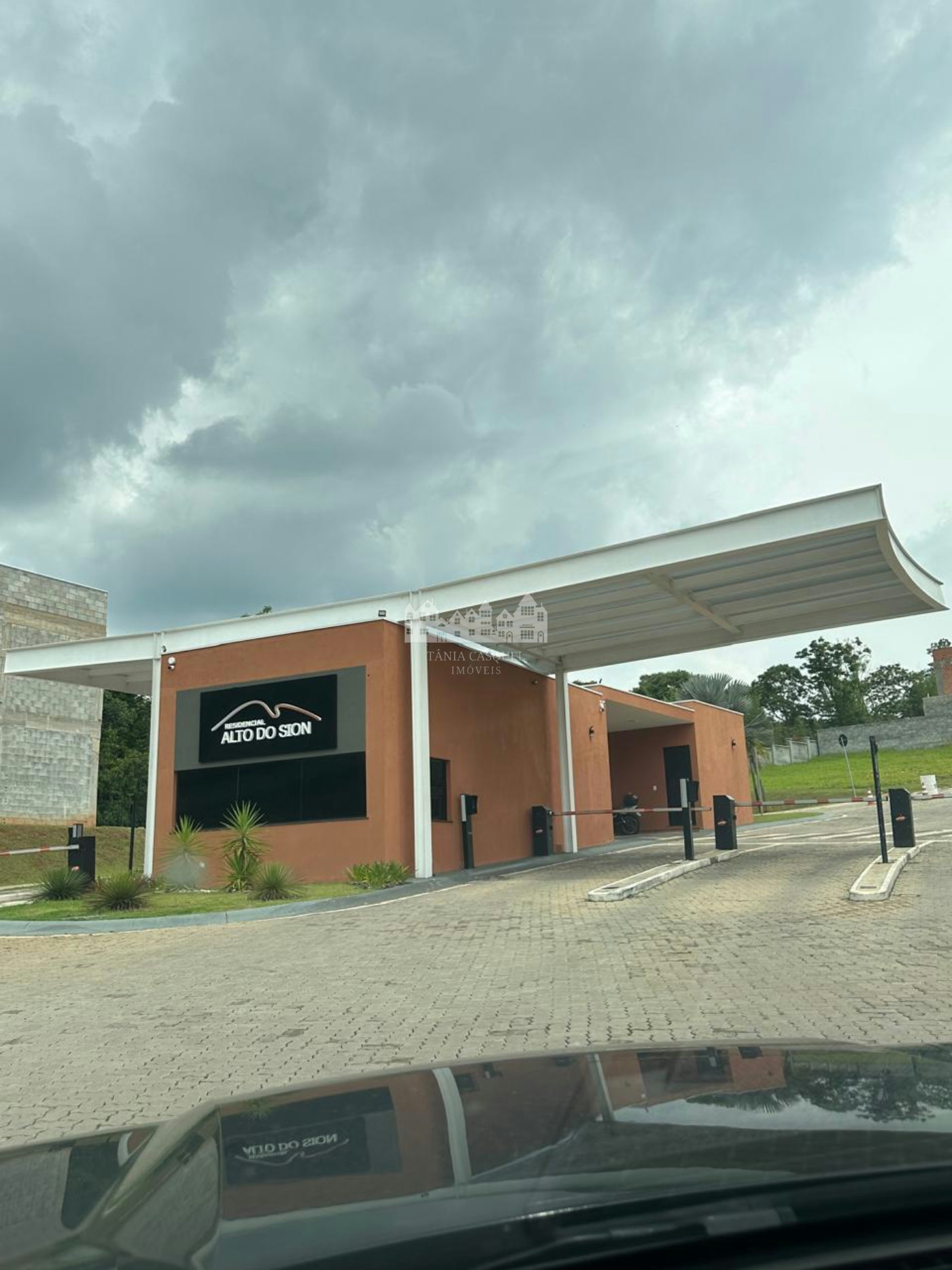 Terreno à venda no Condomínio Alto do Sion, Atibaia - SP