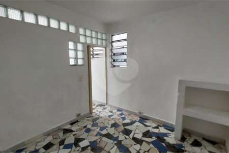 Casa à venda com 14 quartos em Vila Nivi, São Paulo, SP