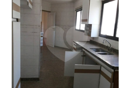 Apartamento à venda com 3 suítes em Tatuapé, São Paulo, SP