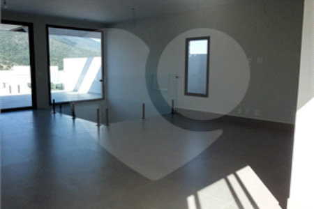 Casa à venda com 3 suítes no condomínio Greenfield, Atibaia - SP