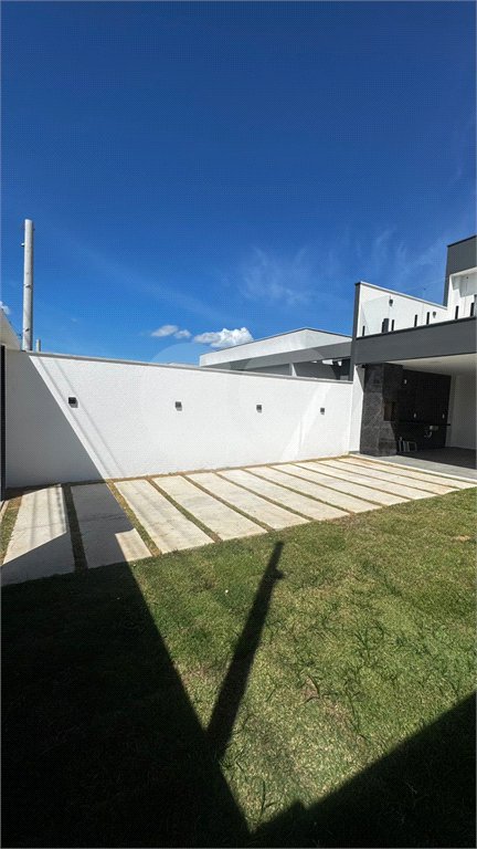 Casa à venda com 3 quartos, sendo 1 suíte, no condomínio Parque Guará, Rio de Janeiro - RJ