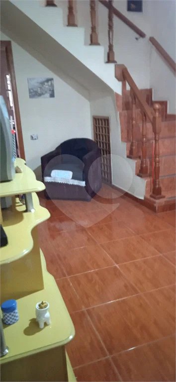 Sobrado à venda com 2 quartos em Vila Guilherme, São Paulo, SP