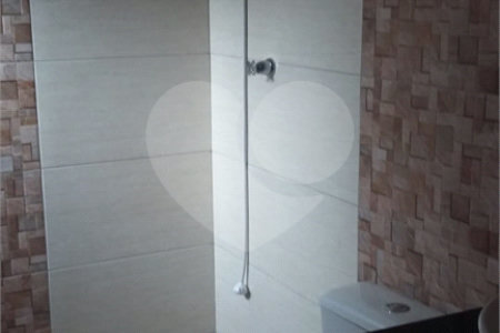 Casa à venda com 6 quartos, sendo 4 suítes, no condomínio Recanto dos Palmares, Atibaia - SP