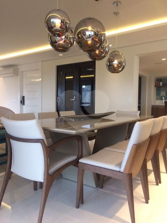 Apartamento à venda com 3 suítes em Vila Gomes Cardim, São Paulo, SP