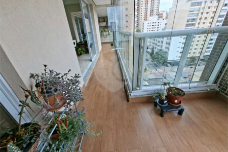 Apartamento à venda com 4 quartos, sendo 3 suítes,  em Perdizes, São Paulo, SP