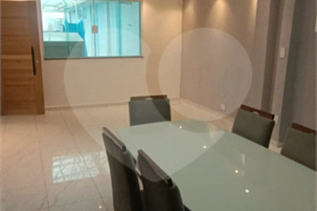 Casa para alugar com 4 quartos, sendo 2 suítes, em Jardim Las Vegas, Santo André, SP