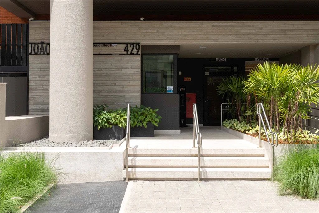 Apartamento à venda ou para alugar com 1 suíte em Pinheiros, São Paulo, SP