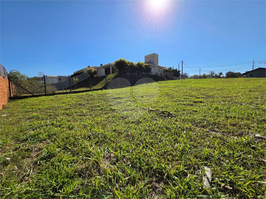Terreno à venda no condomínio Village Araçoiaba, Araçoiaba da Serra - SP