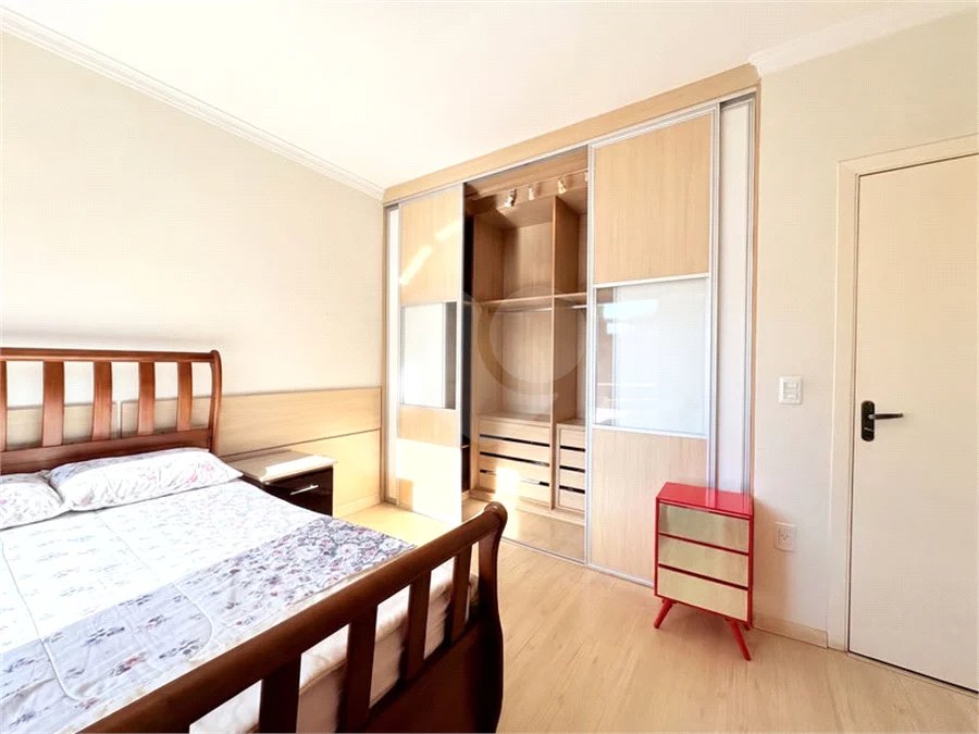 Casa à venda com 3 suítes em Parque Nova Suíça, Valinhos, SP