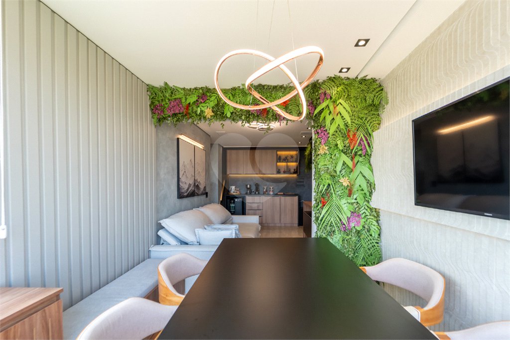 Apartamento à venda com 2 quartos, sendo 1 suíte, em Alto da Boa Vista, São Paulo, SP