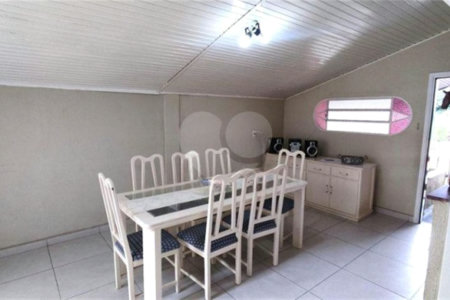 Casa à venda ou para alugar com 4 quartos, sendo 1 suíte, em Jardim Messina, Jundiaí, SP