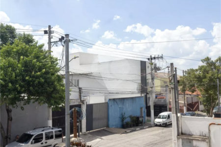 Sobrado à venda com 4 quartos, sendo 1 suíte, em Vila Jaguara, São Paulo, SP