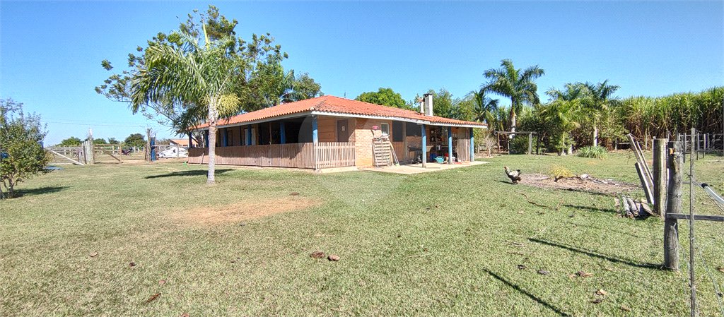 Sítio à venda com 2 suítes em Buru, Salto, SP