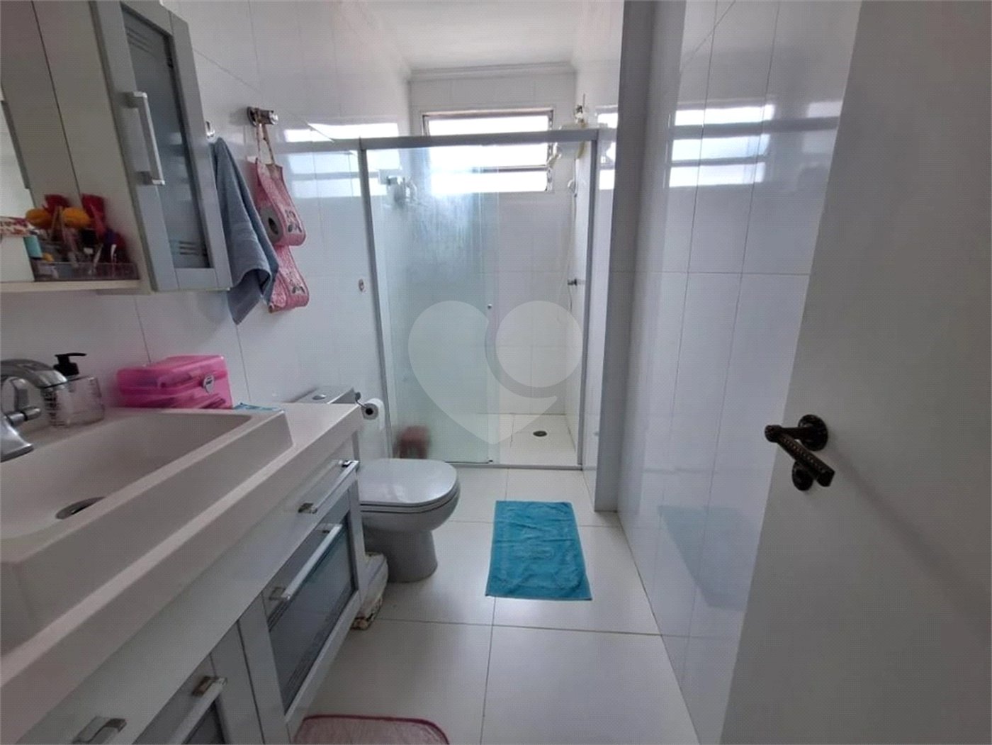 Casa à venda com 3 quartos, sendo 1 suíte, em Vila Gomes, São Paulo, SP