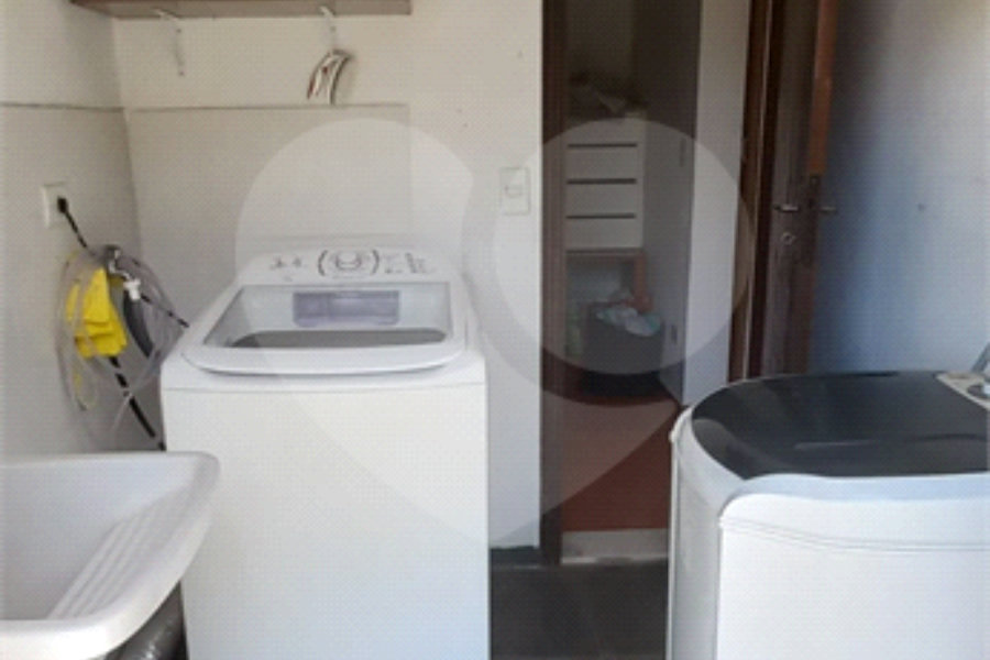 Casa à venda com 4 suítes no condomínio Alpes da Cantareira, Mairiporã - SP