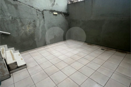 Sobrado à venda com 2 quartos em Vila Mazzei, São Paulo, SP