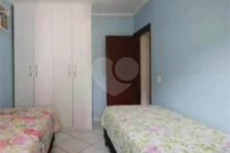Sobrado à venda com 3 quartos, sendo 1 suíte, em Lar São Paulo, São Paulo, SP