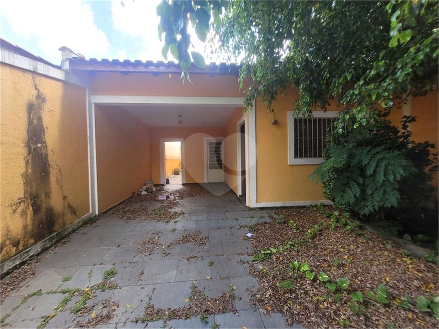 Casa à venda com 3 quartos, sendo 1 suíte, em Vila Vitório Mazzei, São Paulo, SP