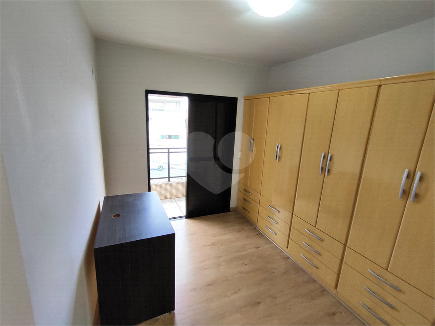 Apartamento à venda com 3 quartos, sendo 1 suíte,  em Vila Ester (zona Norte), São Paulo, SP