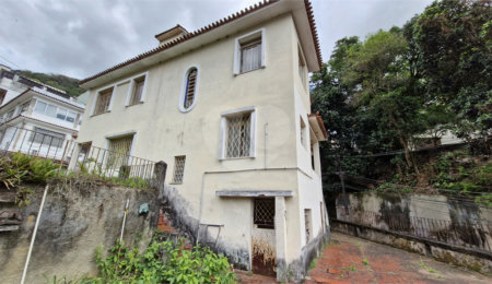 Casa à venda com 4 quartos, sendo 1 suíte,  em Alto da Boa Vista, Rio de Janeiro, RJ