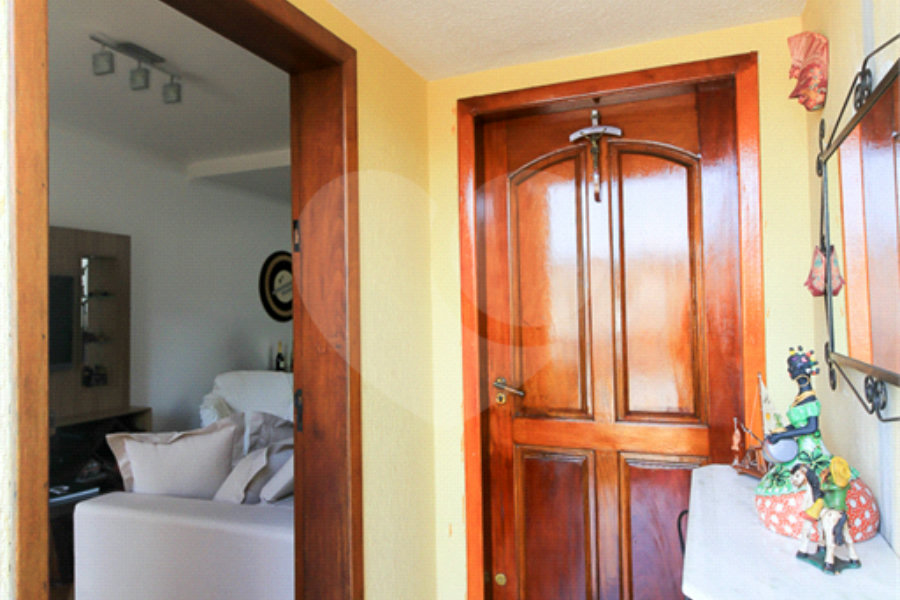 Casa à venda com 3 quartos, sendo 1 suíte, em Horto Florestal, São Paulo, SP