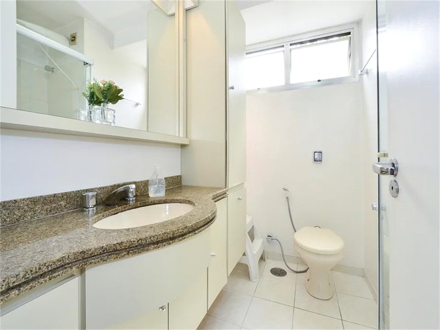 Apartamento à venda com 2 suítes em Vila Andrade, São Paulo, SP